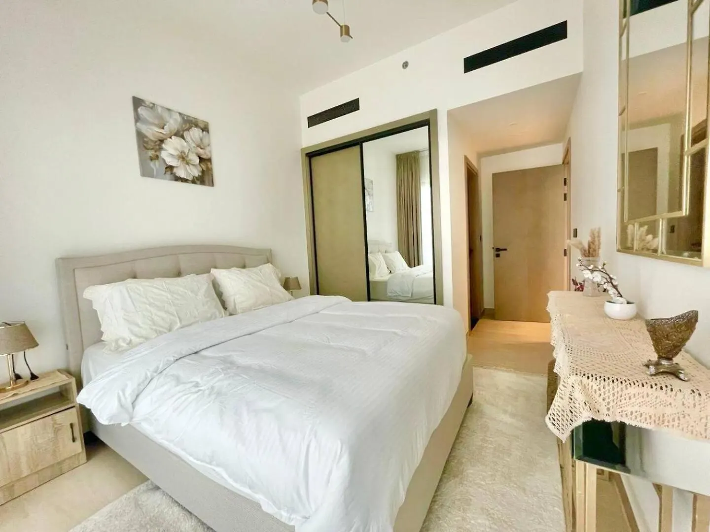 Chic 1Br Apt In Jvc With Free Use Of Pool And Gym ドバイ